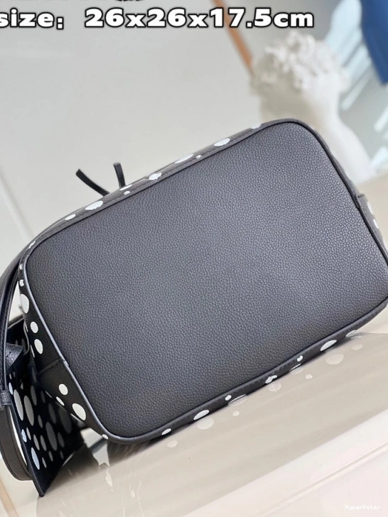 NÉONOÉ VUITTON LOUIS 0723